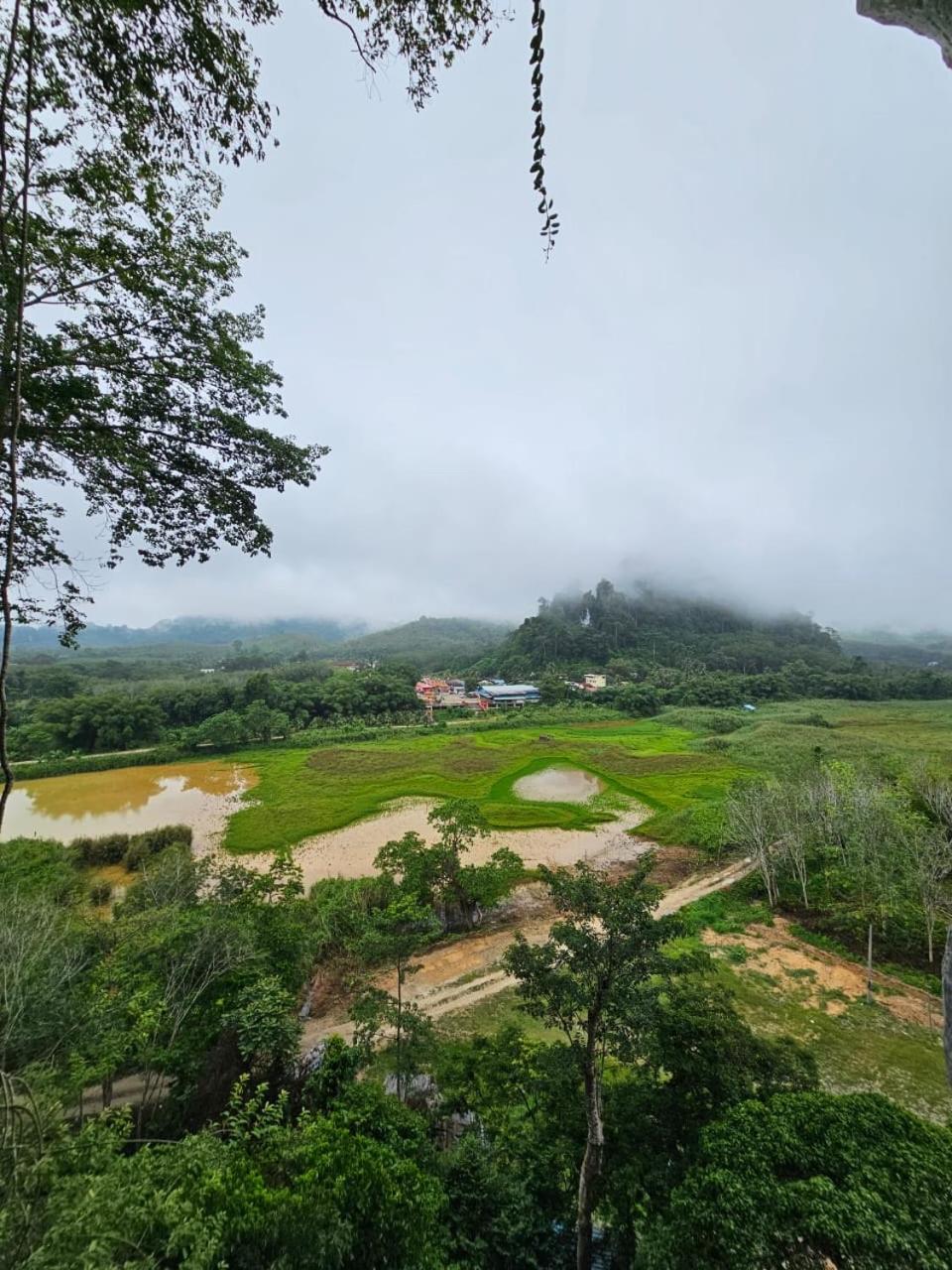 普莱乡间别墅度假酒店 话毛生 外观 照片